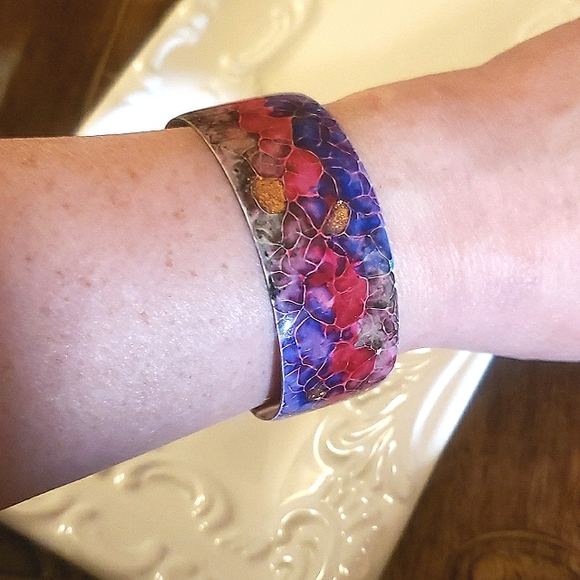 Pink and Purple Jewelry Bundle~ 2 pairs Earrings and a Unique Cuff/Bracelet - Picture 10 of 11